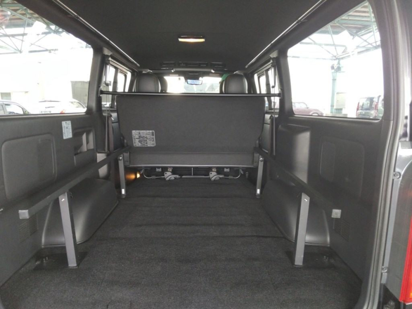 TOYOTA HIACE SUPER GL,DARK PRIME PACKAGE,2O22 MODEL SPARKING BLACK