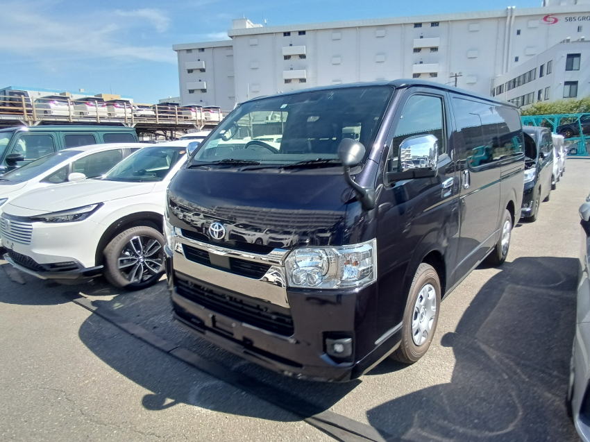 TOYOTA HIACE SUPER GL,DARK PRIME PACKAGE,2O22 MODEL SPARKING BLACK