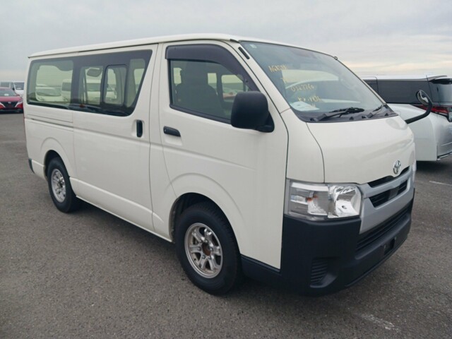 TOYOTA HIACE DX GL 2020 MODEL WHITE COLOR