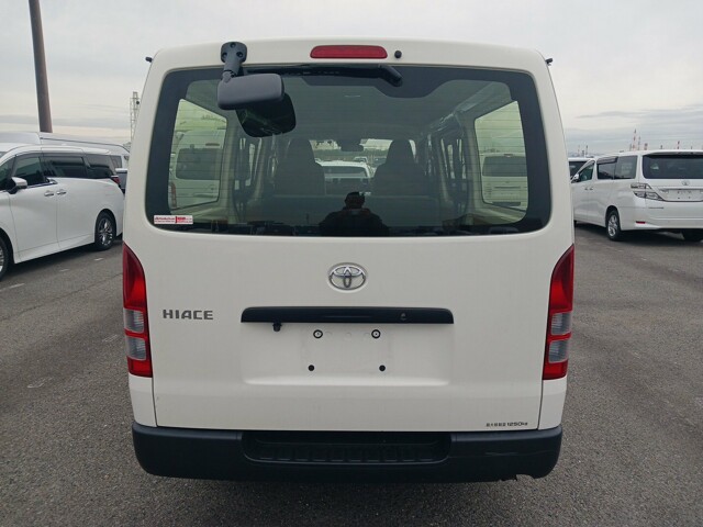 TOYOTA HIACE DX GL 2020 MODEL WHITE COLOR