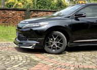 TOYOTA HARRIER HYBRID 2020 MODEL BLACK COLOR