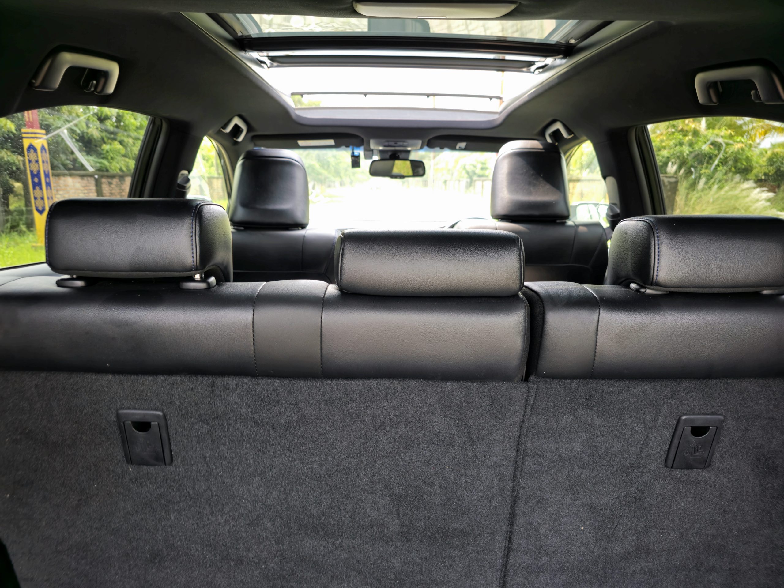 TOYOTA HARRIER HYBRID 2020 MODEL BLACK COLOR