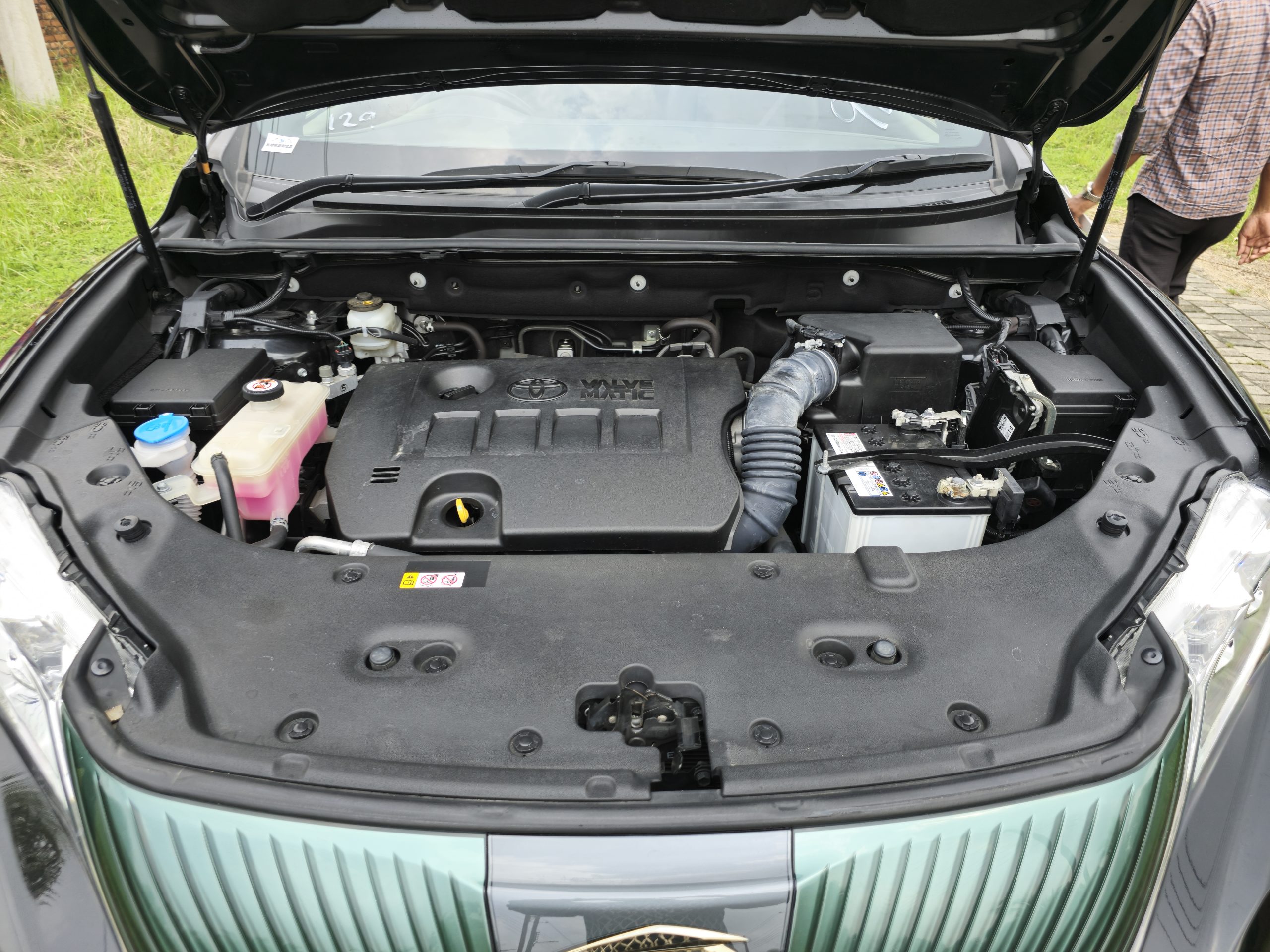 TOYOTA HARRIER HYBRID 2020 MODEL BLACK COLOR