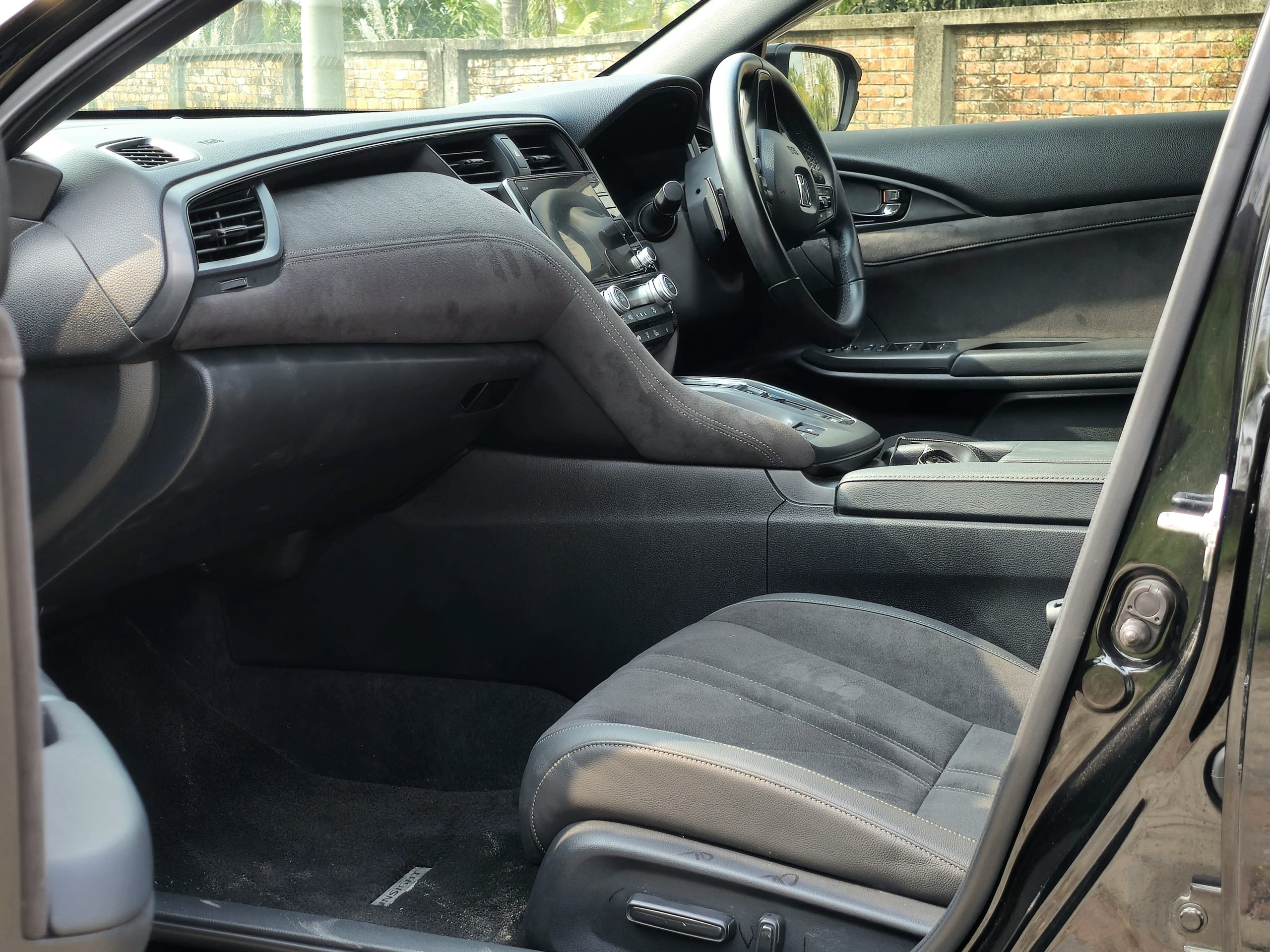 HONDA INSIGHT LX HYBRID 2020 MODEL BLACK COLOR