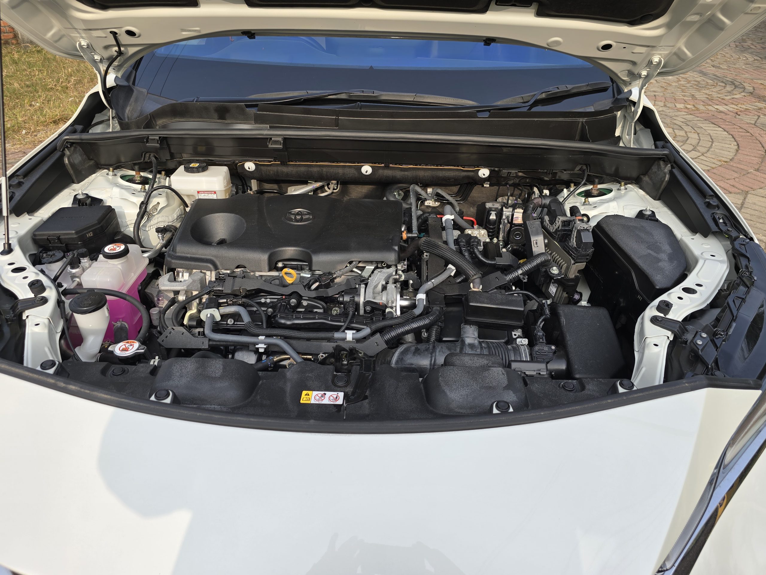 TOYOTA HARRIER HYBRID 2021 MODEL PEARL COLOR