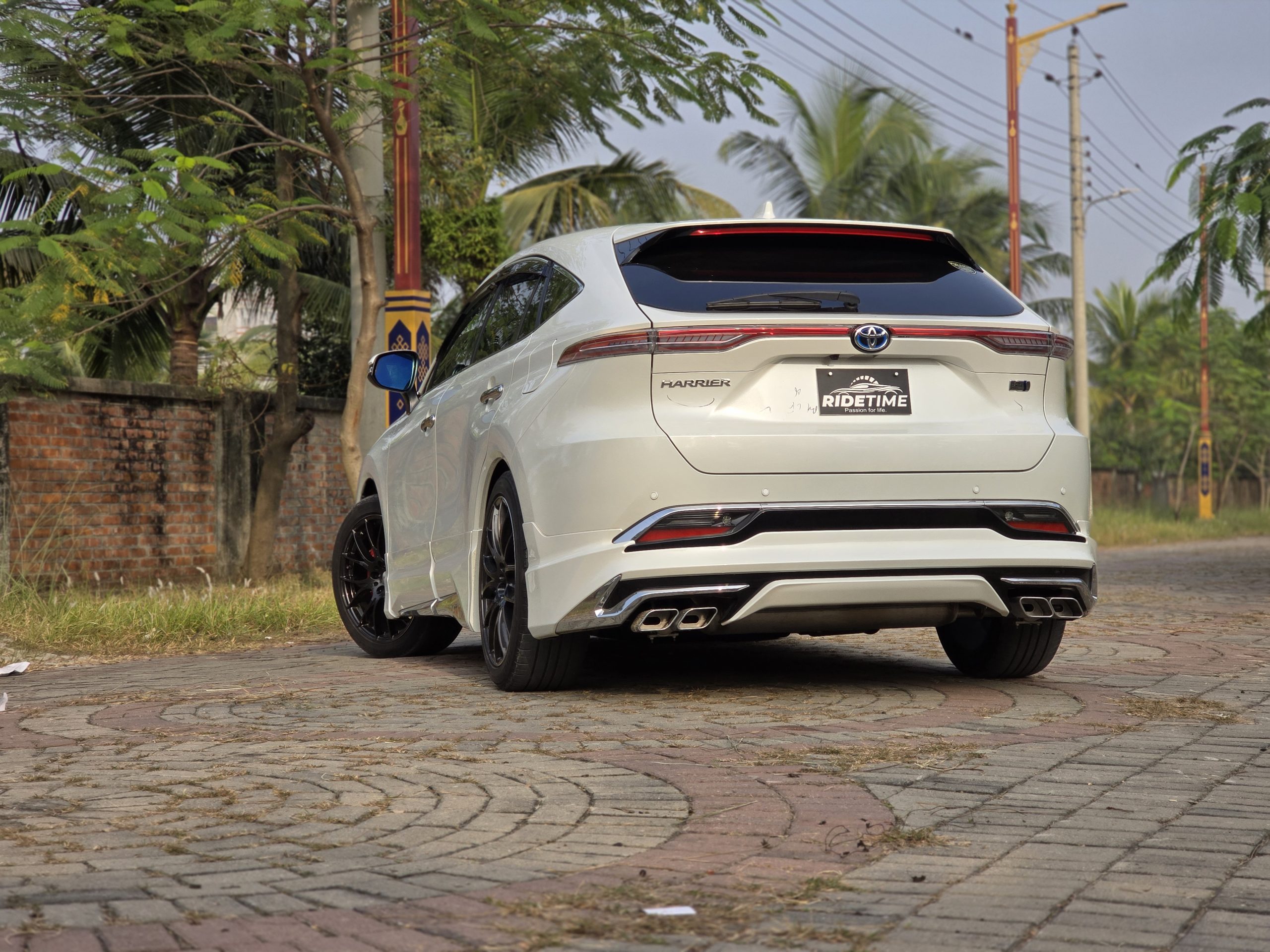 TOYOTA HARRIER HYBRID 2021 MODEL PEARL COLOR