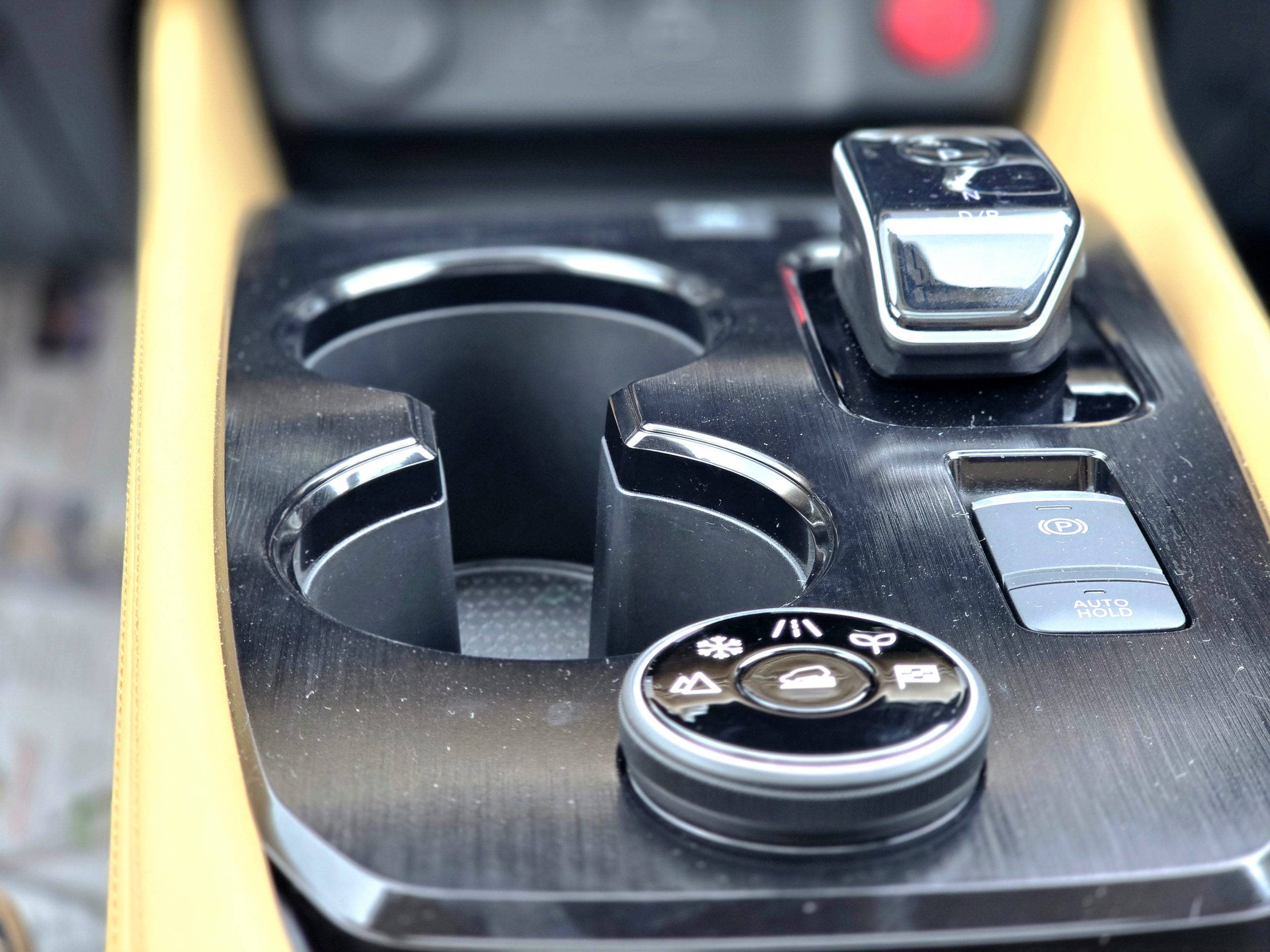 NISSAN X-TRAIL GE-4ORCE HYBRID 2023 MODEL GOLD COLOR