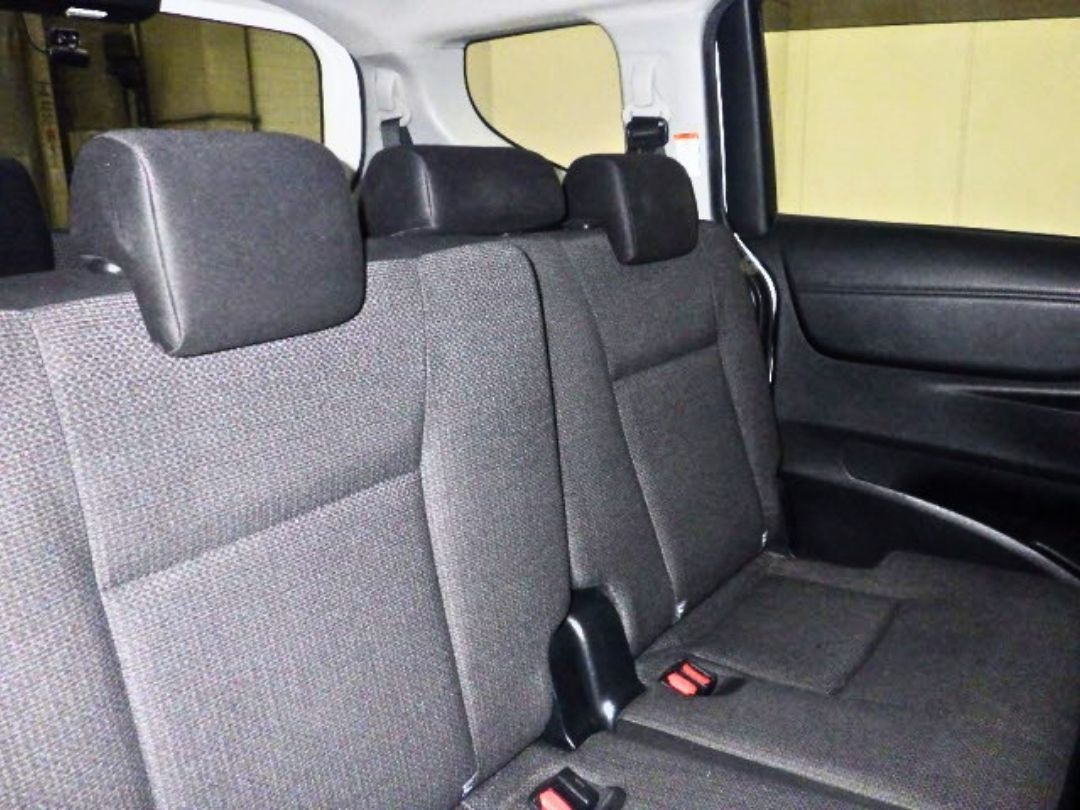 TOYOTA SIENTA HYBRID X  2021 MODEL PEARL COLOR