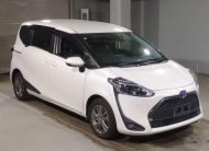TOYOTA SIENTA HYBRIDE G CUERO PACKAGE 2020 MODEL PEARL COLOR