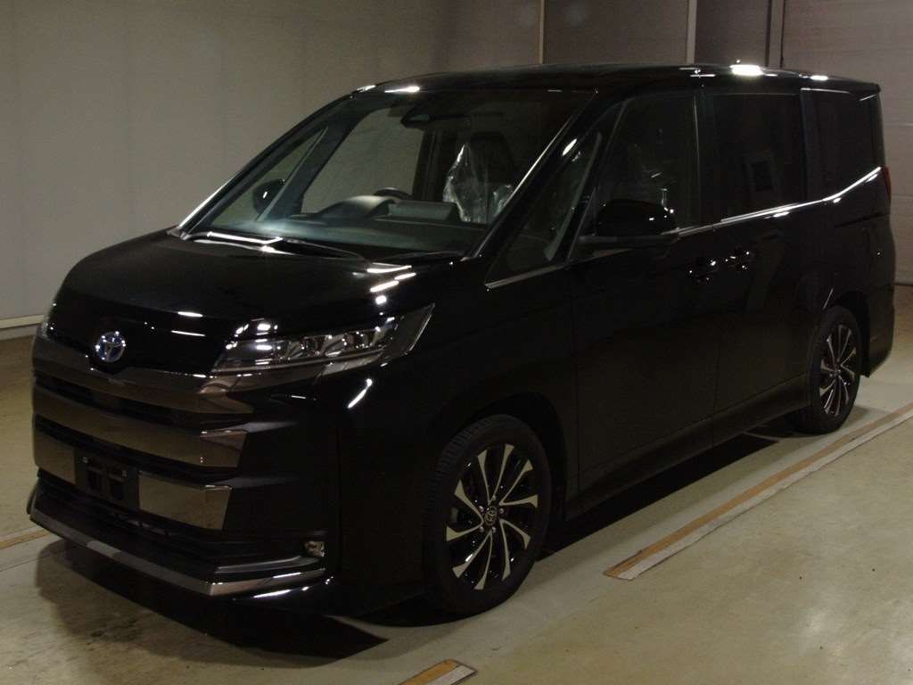 TOYOTA NOAH S-Z HYBRID 2022 MODEL BLACK COLOR