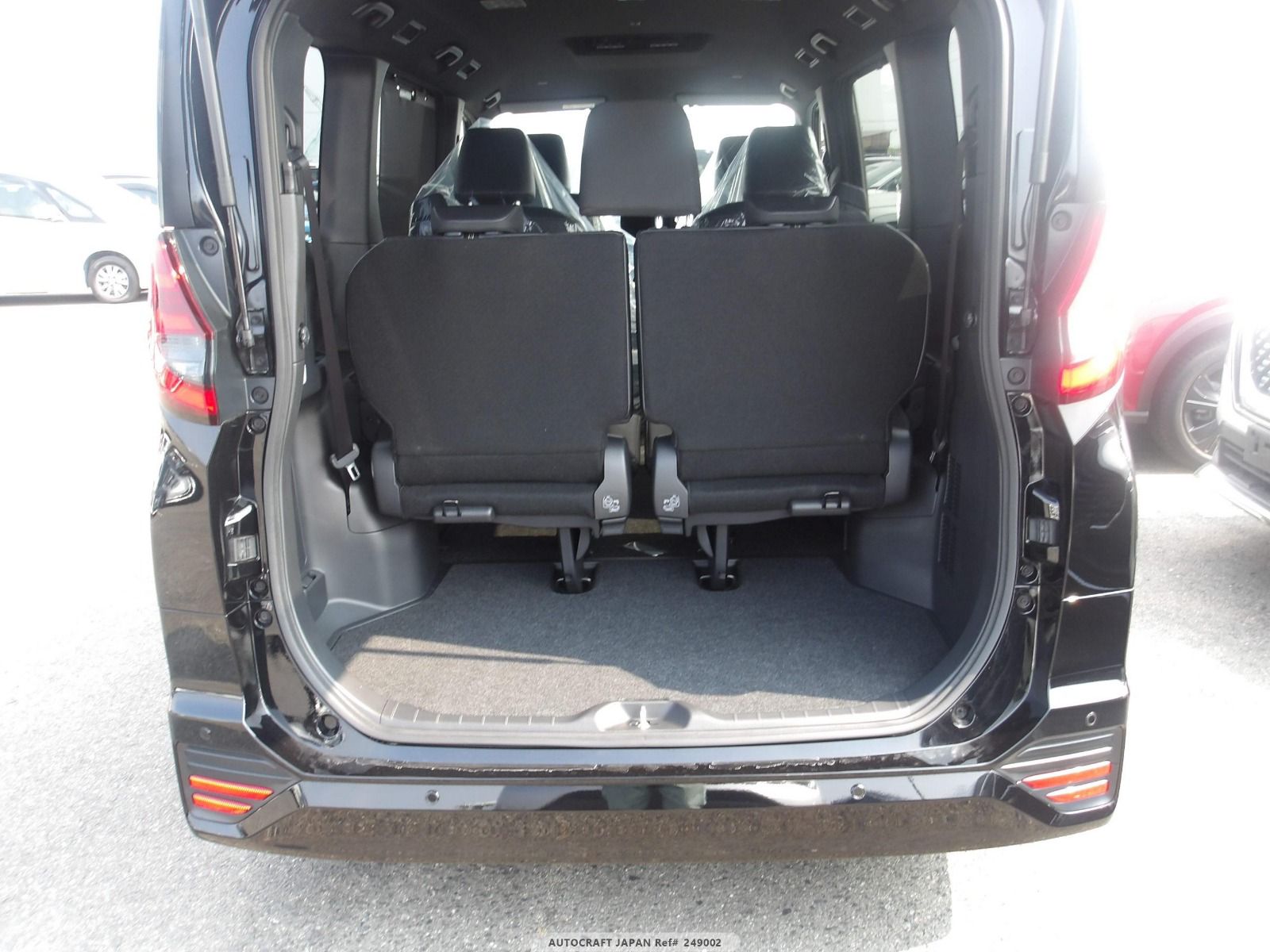 TOYOTA NOAH S-Z HYBRID 2022 MODEL BLACK COLOR