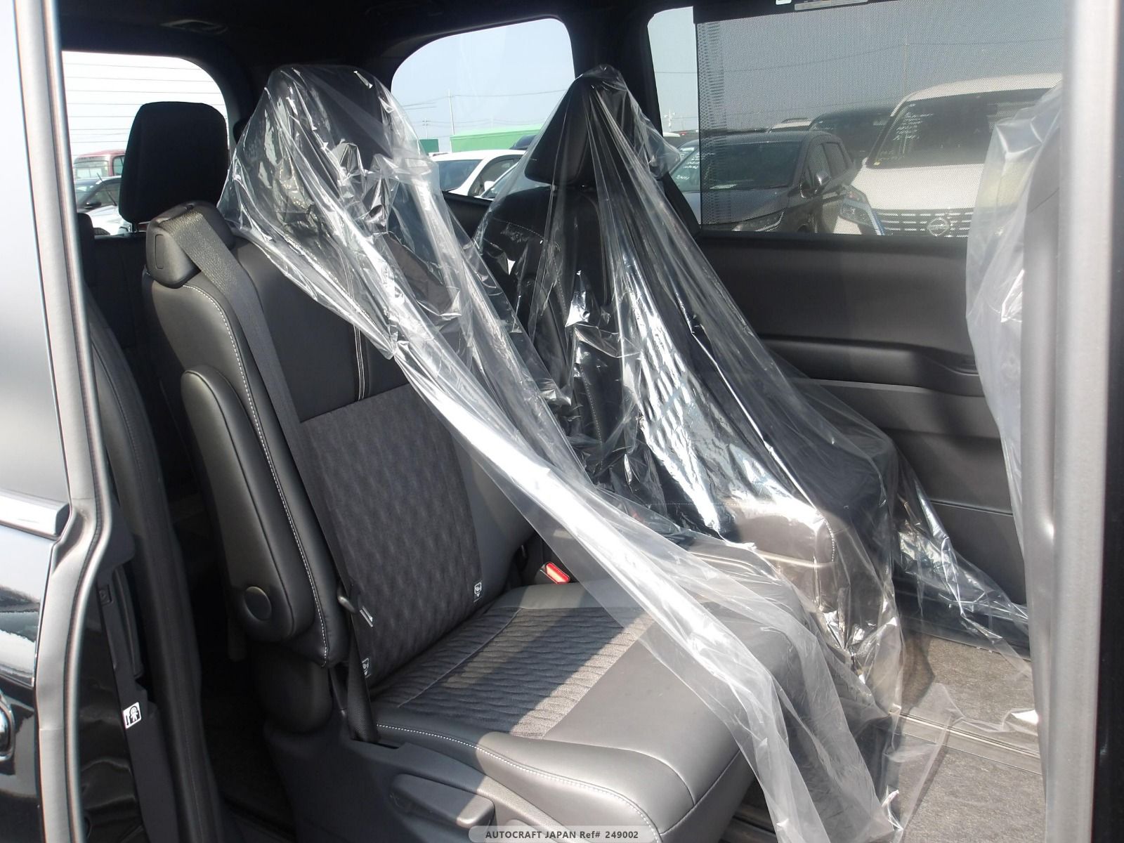 TOYOTA NOAH S-Z HYBRID 2022 MODEL BLACK COLOR