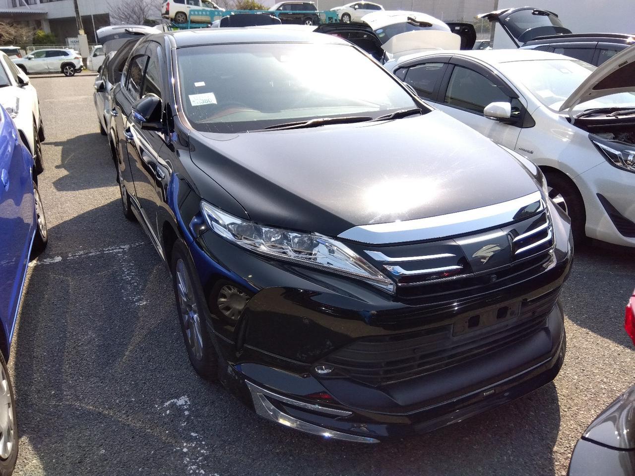 TOYOTA HARRIER HYBRID PROGRESS METAL  N LEATHER,2020 MODEL,BLACK COLOR