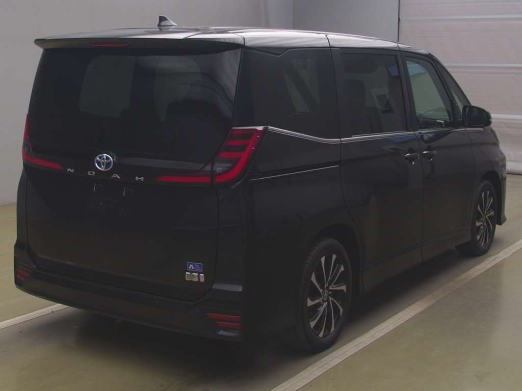 TOYOTA NOAH S-Z HYBRID 2023 MODEL GLITTER BLACK COLOR