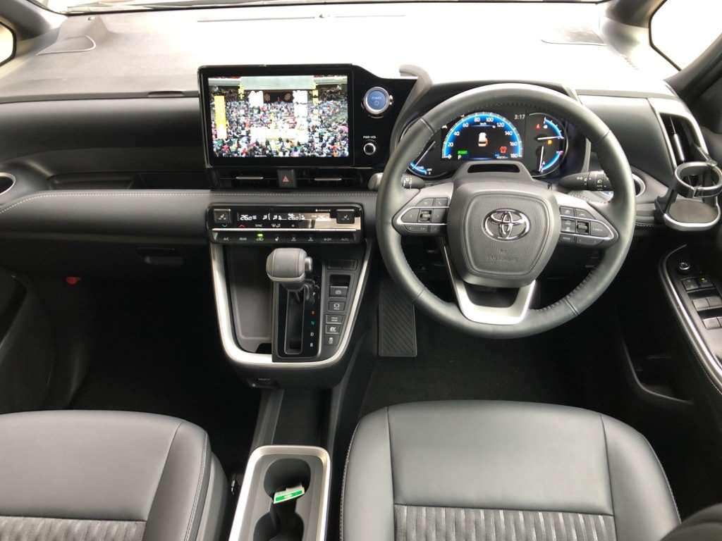 TOYOTA NOAH S-Z HYBRID 2023 MODEL GLITTER BLACK COLOR