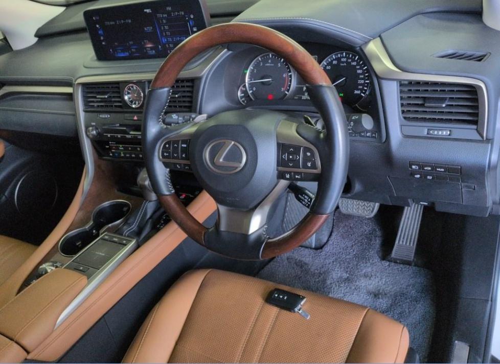LEXUS RX300 VERSION L 2021 MODEL PEARL COLOR