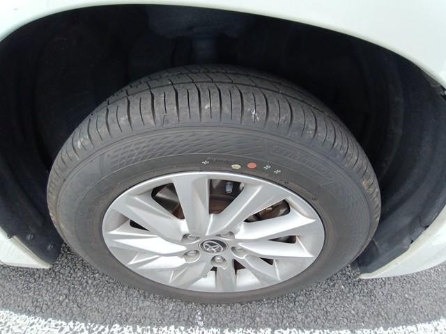 TOYOTA NOAH HYBRID G 2022 MODEL PEARL COLOR
