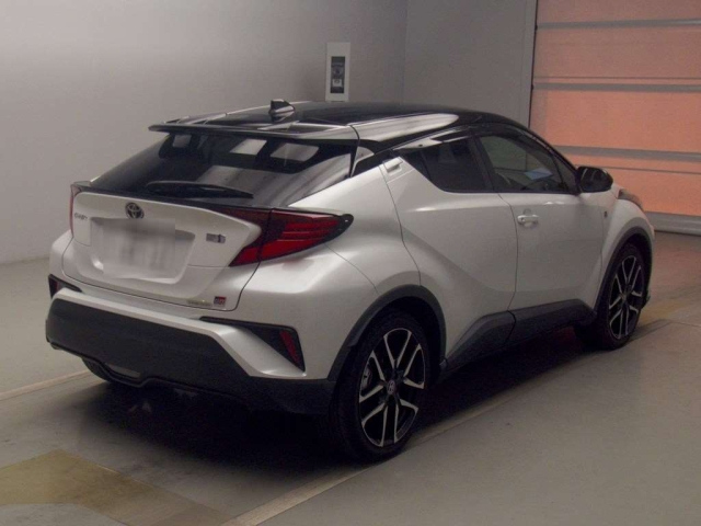 TOYOTA C-HR GR SPORT 2021 MODEL PEARL DUAL TONE COLOR