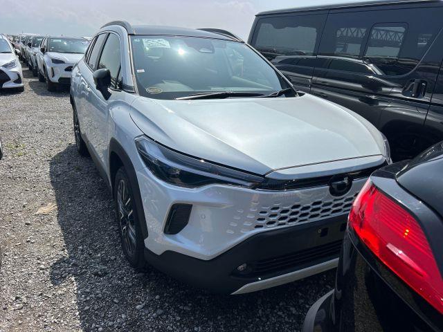 BRAND NEW TOYOTA COROLLA CROSS Z HYBRID 2026 MODEL PEARL COLOR