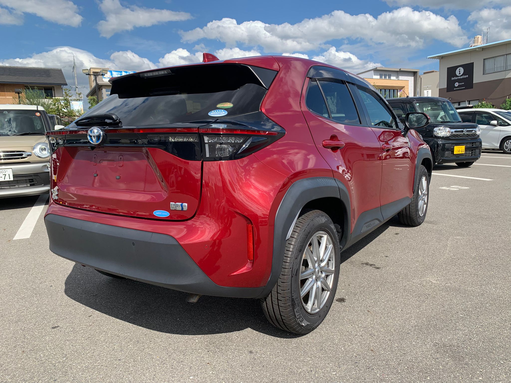 TOYOTA YARIS CROSS HYBRID  G LED 2021 MODEL RED WINE COLOR