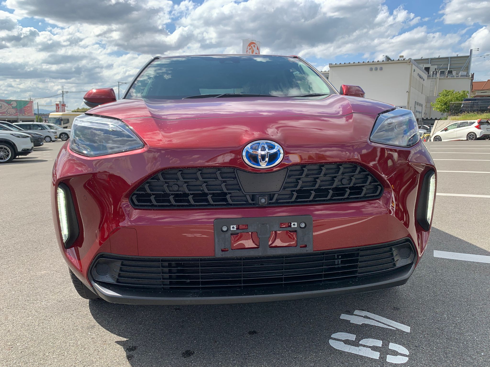 TOYOTA YARIS CROSS HYBRID  G LED 2021 MODEL RED WINE COLOR