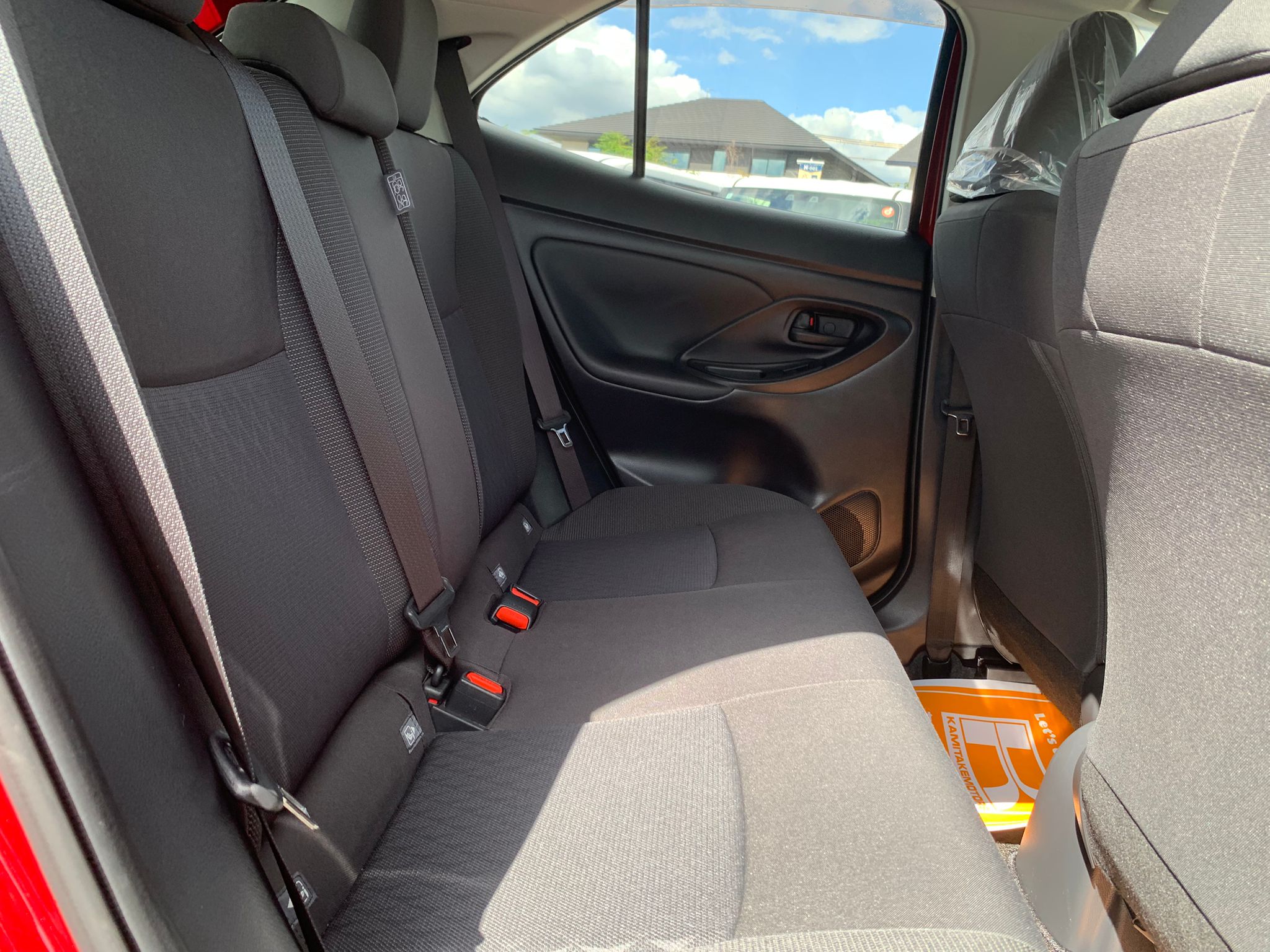 TOYOTA YARIS CROSS HYBRID  G LED 2021 MODEL RED WINE COLOR