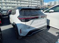TOYOTA YARIS CROSS Z HYBRID 2022 MODEL PEARL TWO TONE COLOR
