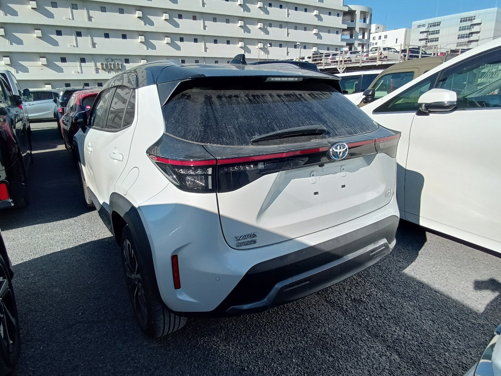 TOYOTA YARIS CROSS Z HYBRID 2022 MODEL PEARL TWO TONE COLOR
