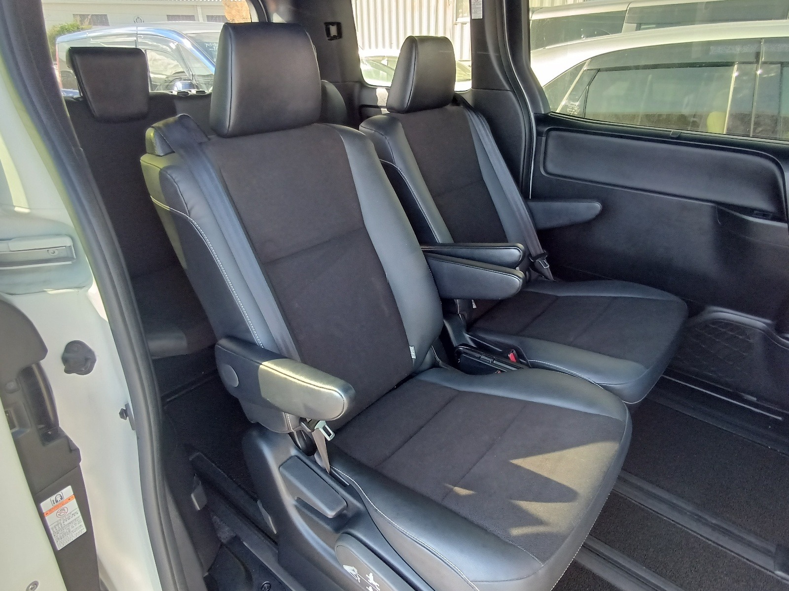 TOYOTA NOAH SI WXB 3 2021 MODEL PEARL COLOR