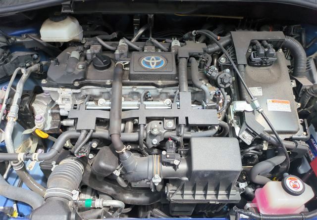 TOYOTA COROLLA CROSS Z LEATHER PACKAGE 2022 MODEL METALLIC BLUE COLOR