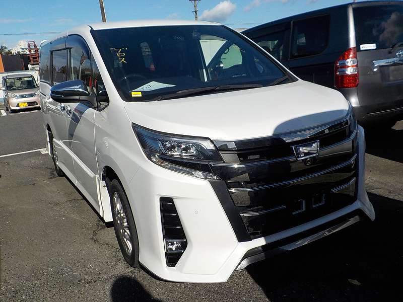 TOYOTA NOAH SI WXB HYBRID 2021 MODEL PEARL COLOR