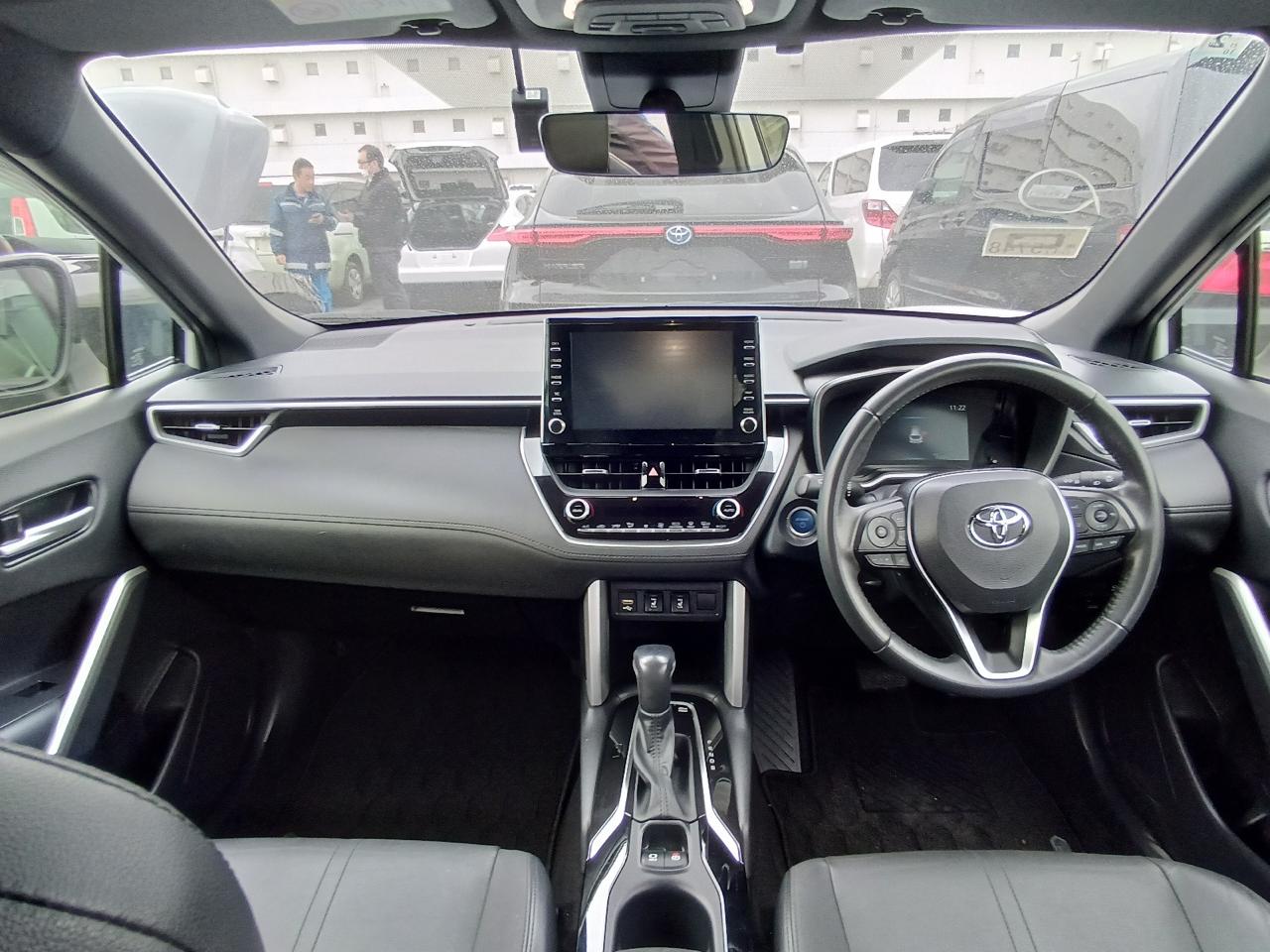TOYOTA COROLLA CROSS Z LEATHER 2023 MODEL PEARL COLOR