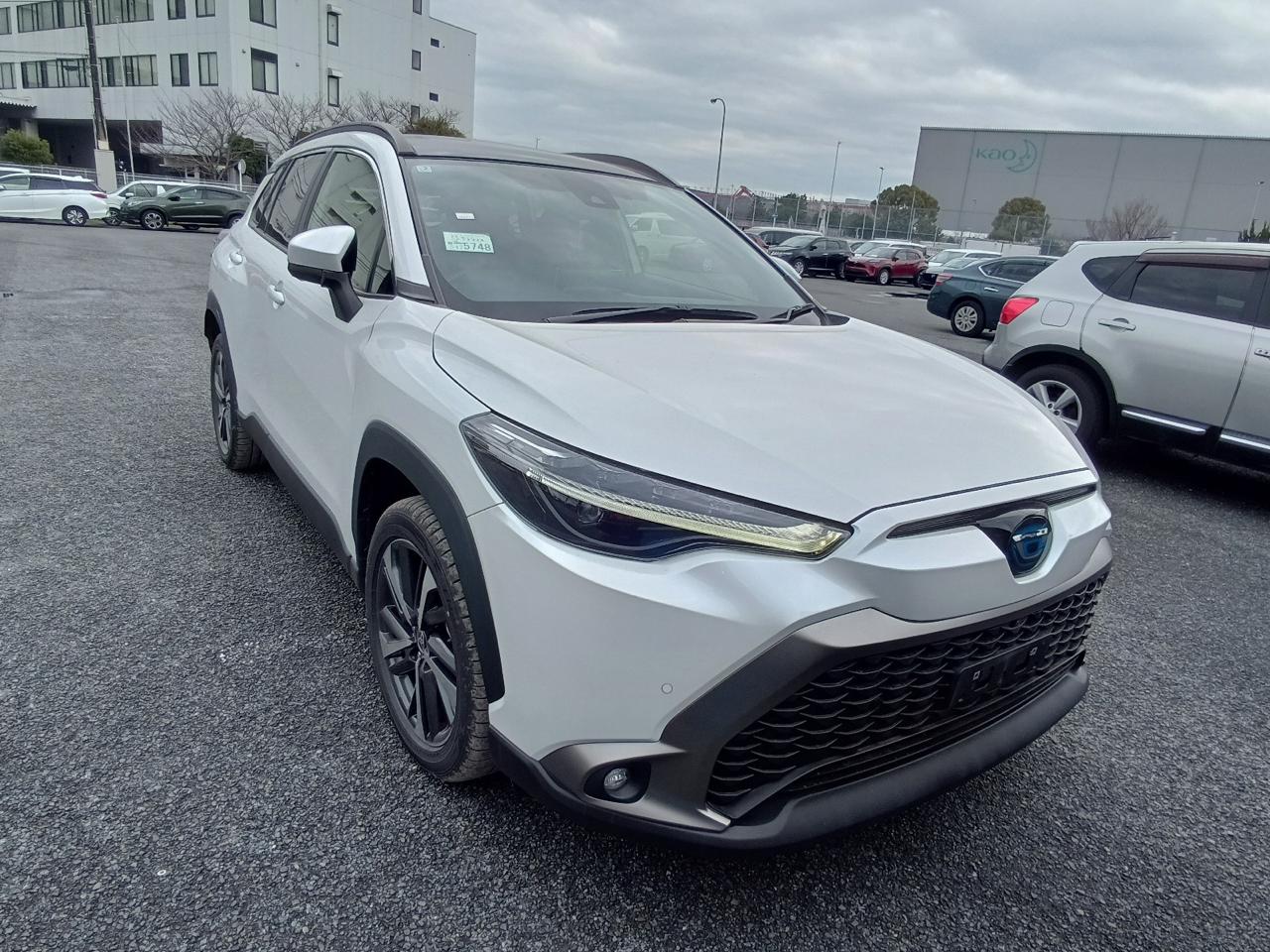 TOYOTA COROLLA CROSS Z LEATHER 2023 MODEL PEARL COLOR