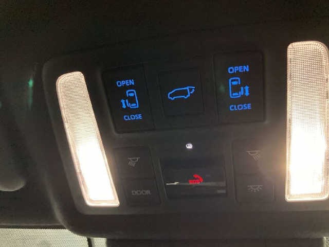 TOYOTA VOXY S-Z HYBRID 2022 MODEL BLACK COLOR