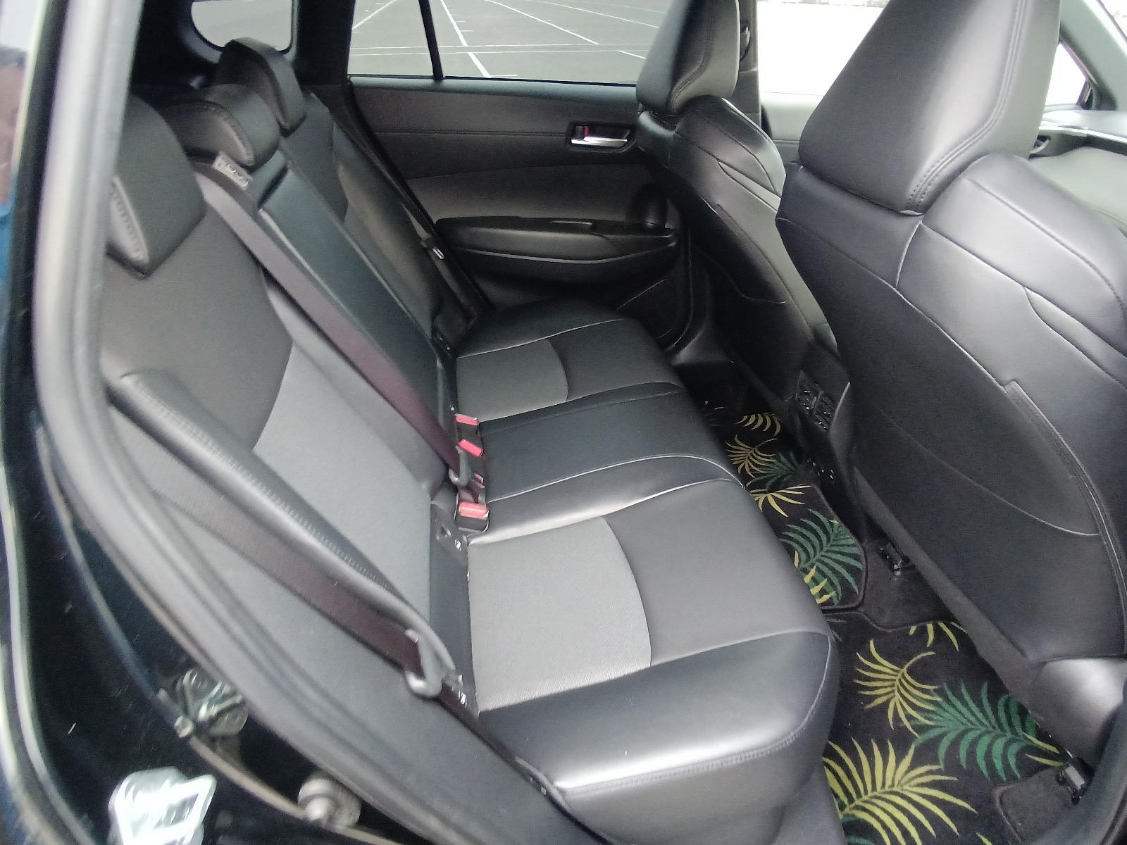 TOYOTA COROLLA CROSS Z LEATHER 2022 MODEL METALLIC BLACK COLOR