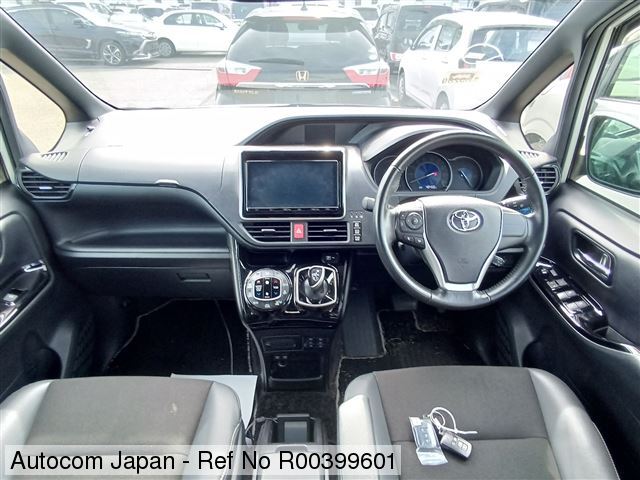 TOYOTA NOAH SI WXB 2020 MODEL PEARL COLOR