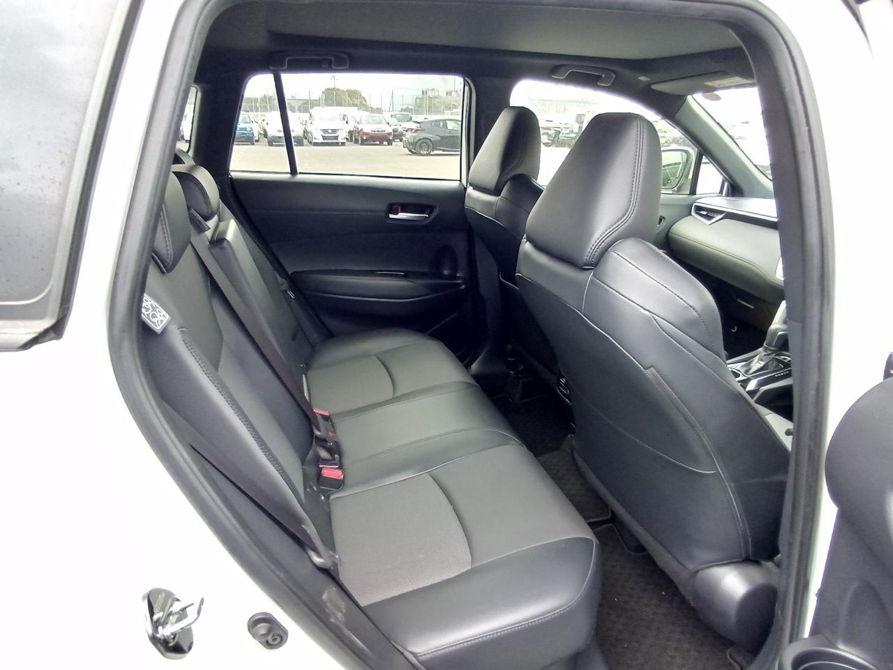 TOYOTA COROLLA CROSS Z LEATHER 2023 PEARL