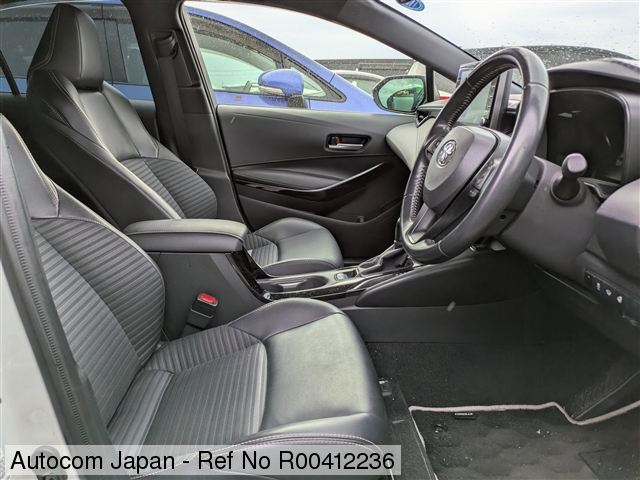 TOYOTA COROLLA WXB HYBRID 2020 MODEL PEARL COLOR