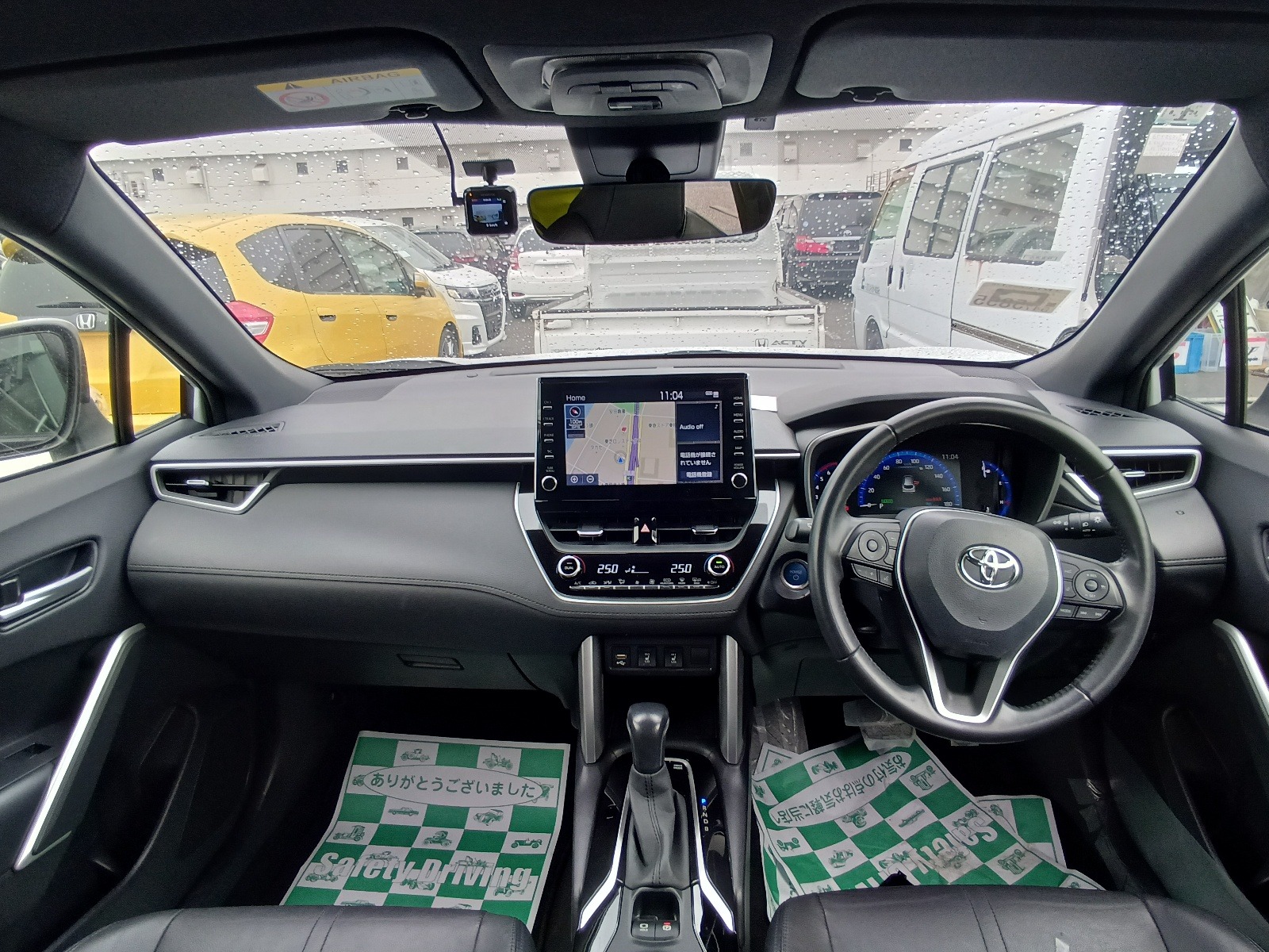 TOYOTA COROLLA CROSS Z LEATHER 2022 MODEL PEARL COLOR