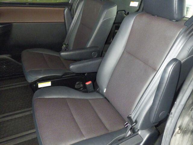 TOYOTA ESQUIRE GI HYBRID 2020 MODEL Blackish purple COLOR