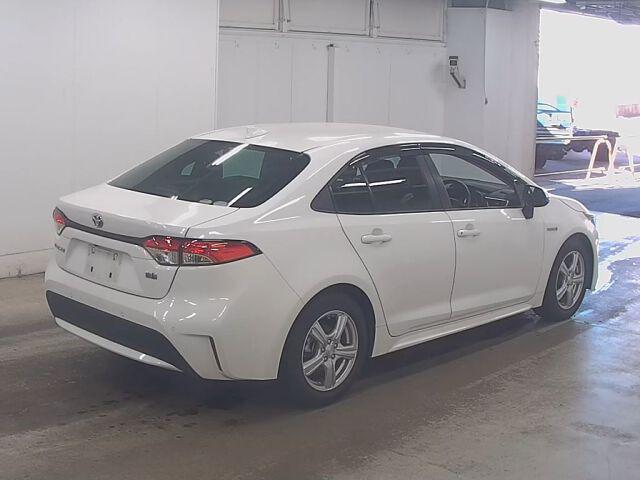 TOYOTA COROLLA S LED HYBRID 2020 MODEL WHITE COLOR