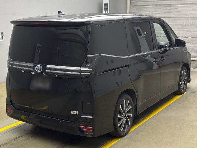 TOYOTA VOXY S-Z HYBRID 2022 MODEL BLACK COLOR