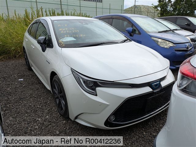TOYOTA COROLLA WXB HYBRID 2020 MODEL PEARL COLOR