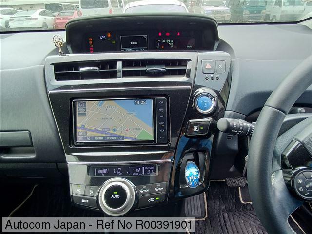 TOYOTA PRIUS ALPHA S TUNE BLACK-2 2020 MODEL BLACK COLOR