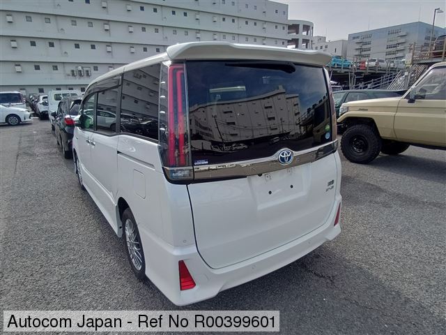 TOYOTA NOAH SI WXB 2020 MODEL PEARL COLOR