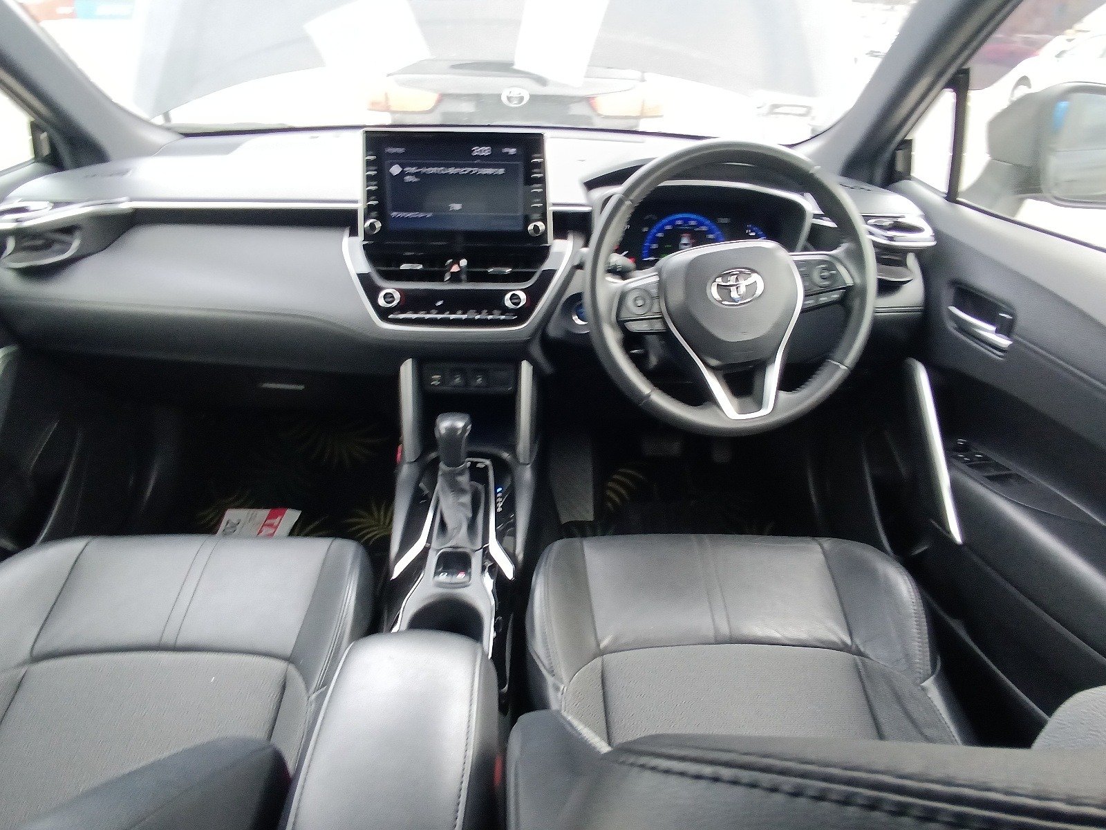 TOYOTA COROLLA CROSS Z LEATHER 2022 MODEL METALLIC BLACK COLOR