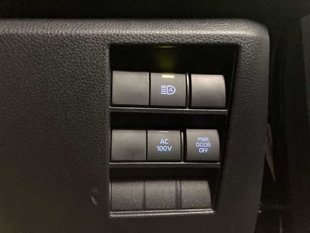 TOYOTA VOXY S-Z HYBRID 2022 MODEL BLACK COLOR