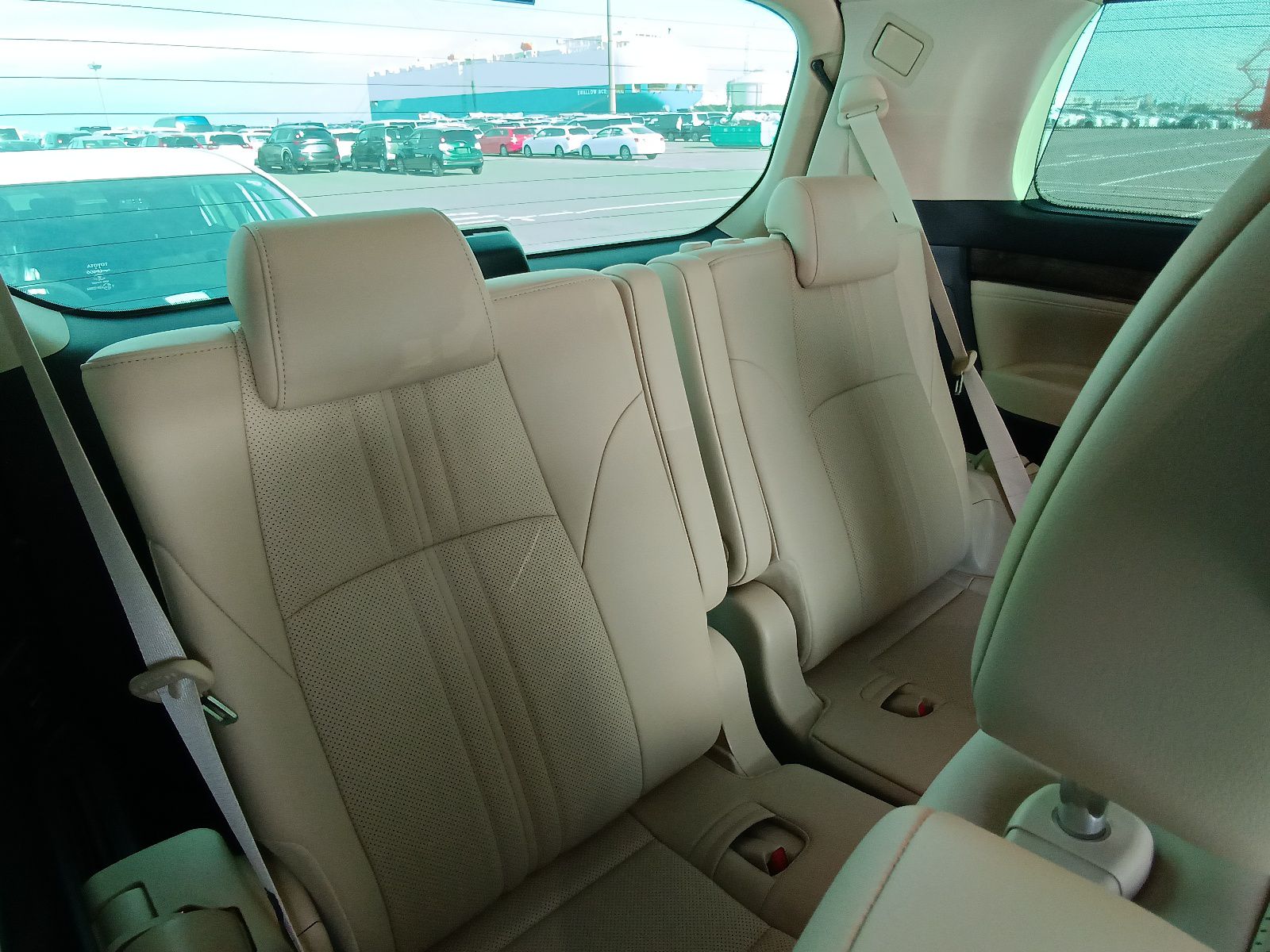 TOYOTA ALPHARD EXCUTIVE LOUNCH 2020 MODEL PEARL COLOR