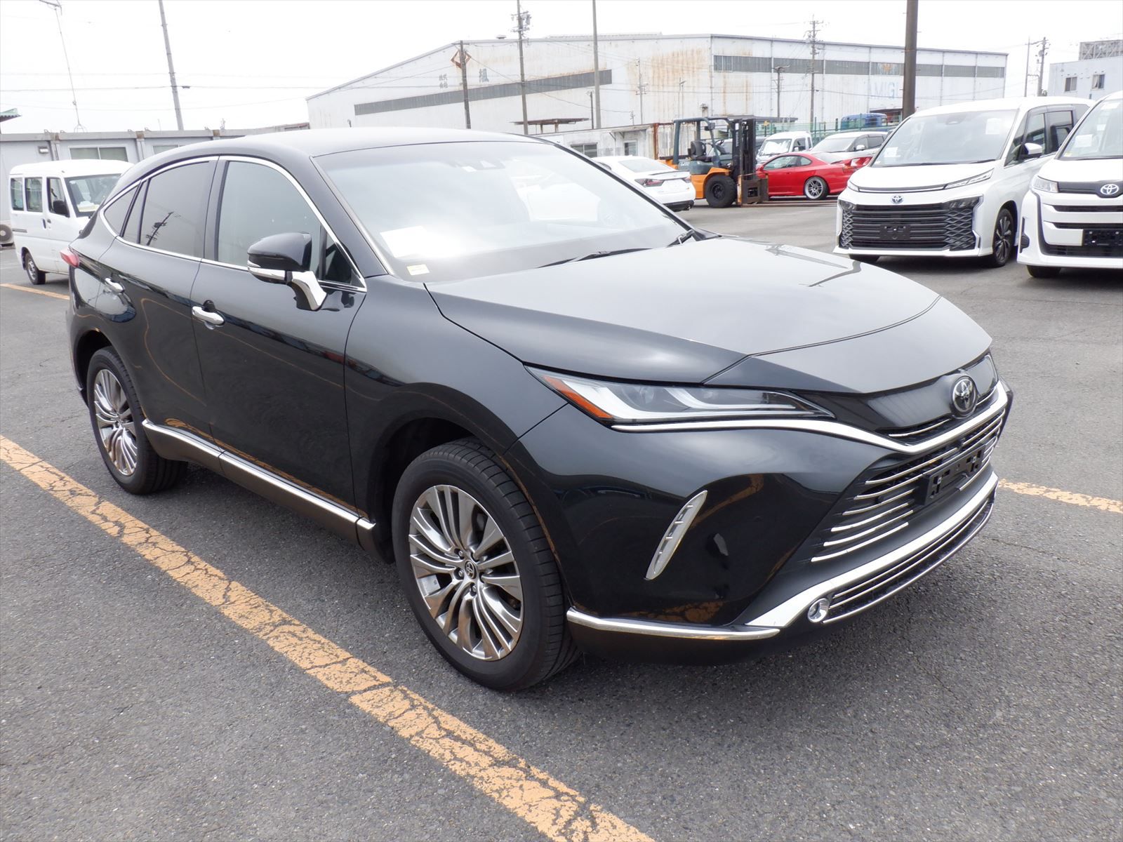 TOYOTA HARRIER Z LEATHER 2023 MODEL BLACK COLOR