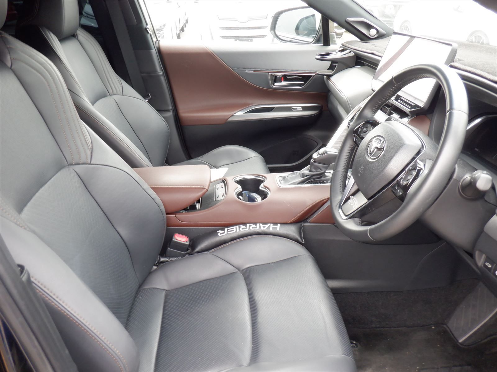 TOYOTA HARRIER Z LEATHER 2023 MODEL BLACK COLOR